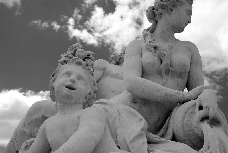 LOM_44170001.JPG - Corneille Van Cleve (1645-1732) "La Loire et le Loiret" (dos grandes rios de Francia) - Marbol, 1703-1707 Instalado en Les Tuileries hacia 1720