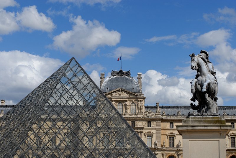 LOM_46110001.JPG - Paris Louvre